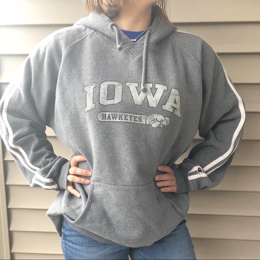 Gray Iowa Hawkeye Sweatshirt - Champion brand